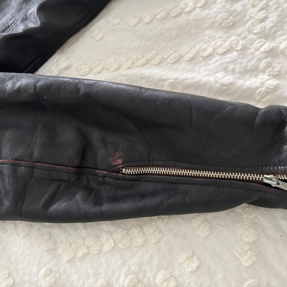 Vintage Genuine Leather Jacket - Picture 5 of 8